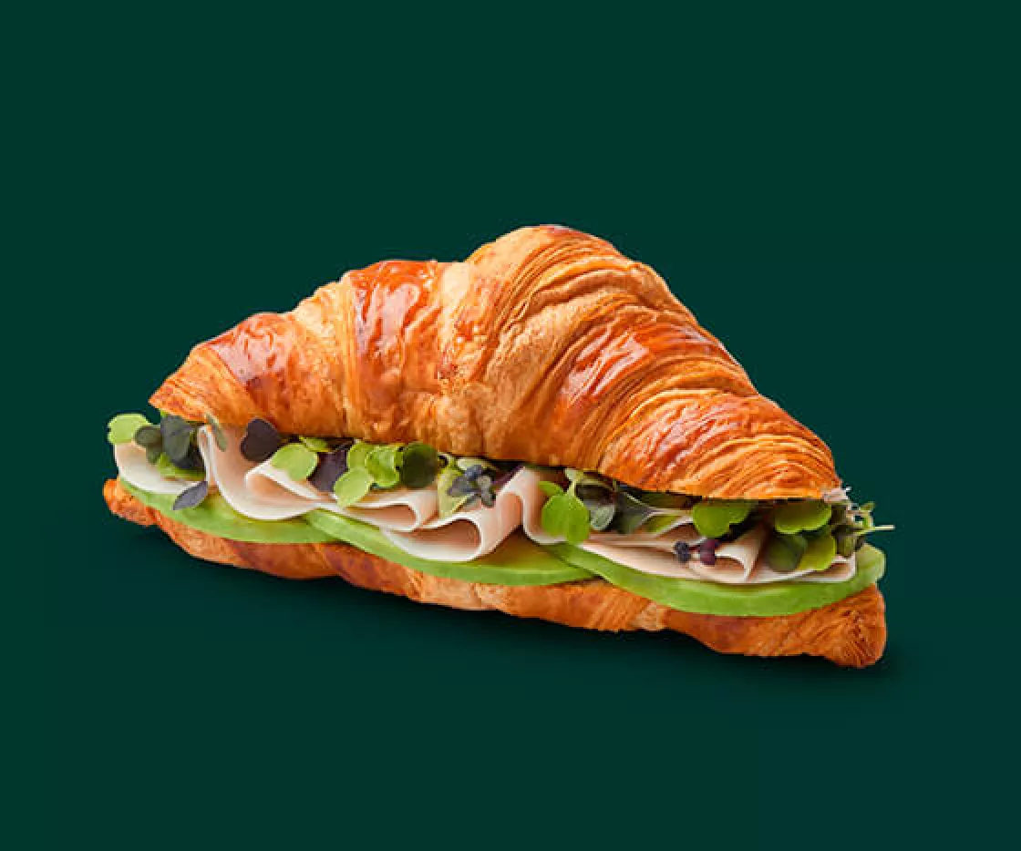 Croissant pavo aguacate